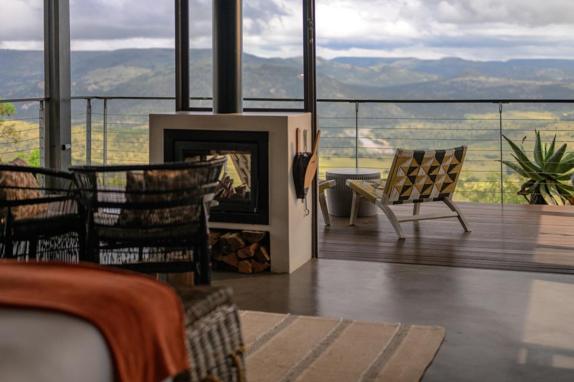 Zulu Rock Lodge - Babanango Game Reserve Ulundi Exterior photo