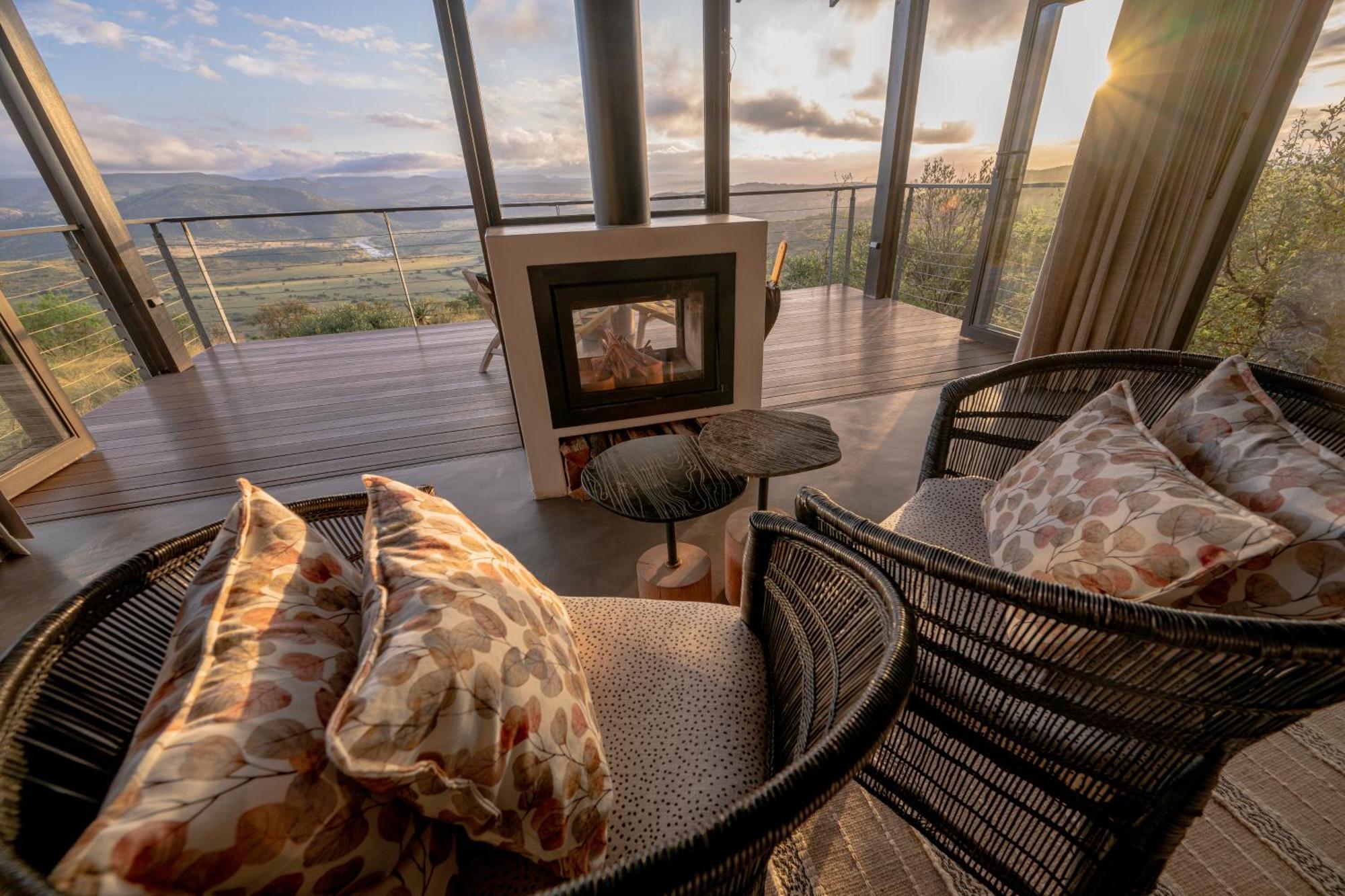 Zulu Rock Lodge - Babanango Game Reserve Ulundi Exterior photo