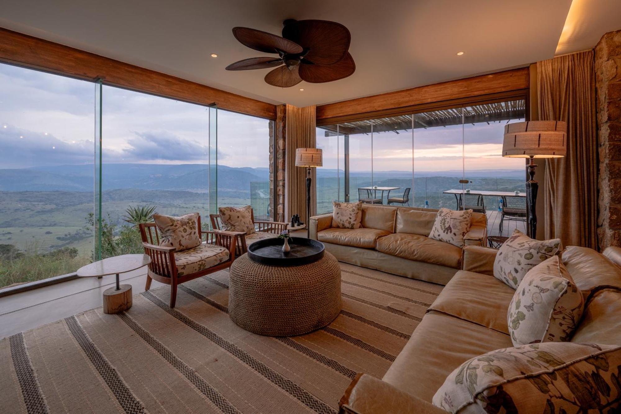 Zulu Rock Lodge - Babanango Game Reserve Ulundi Exterior photo