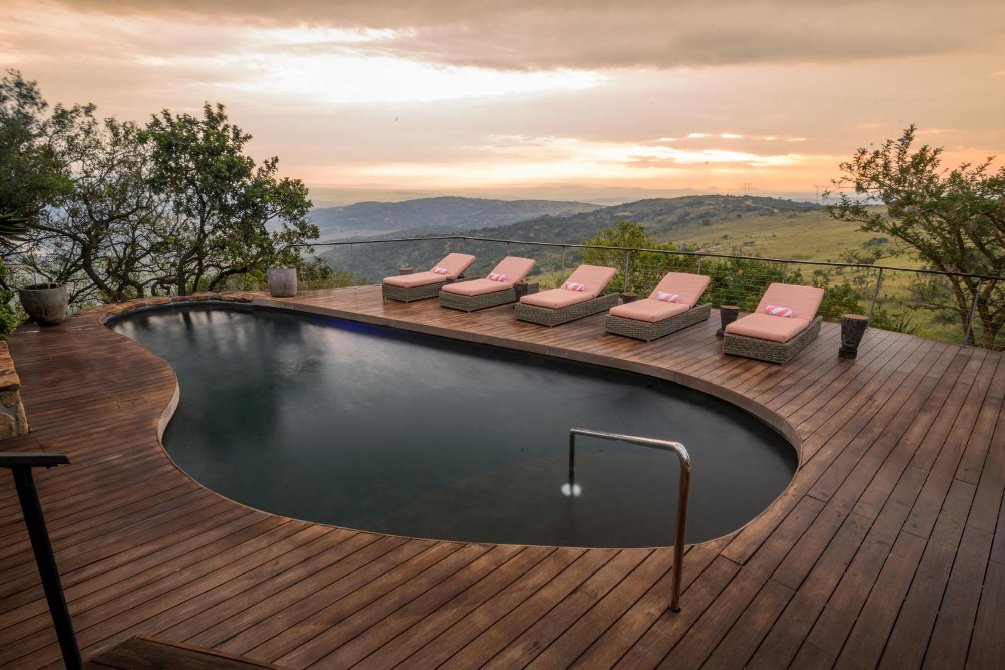 Zulu Rock Lodge - Babanango Game Reserve Ulundi Exterior photo